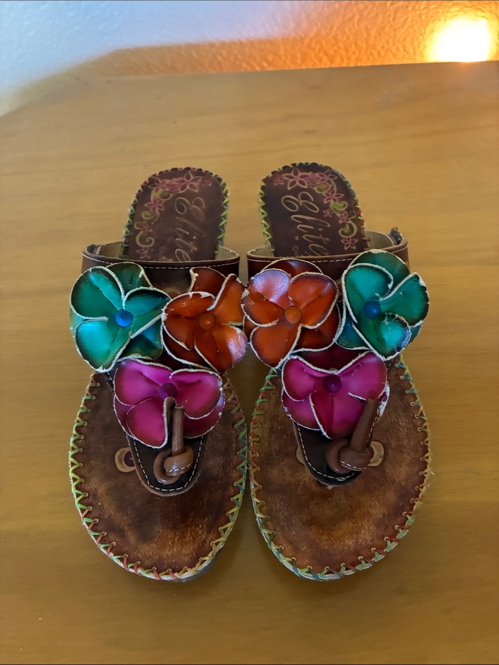 Elite by Corey’s Women’s Floral real Leather Toe-Post Sandals in Multicolor